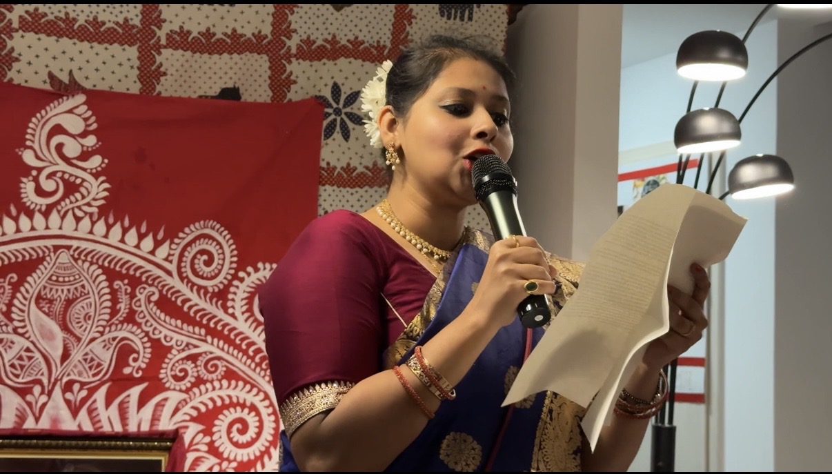 Aishwarya Bag performing in a theatrical stage production